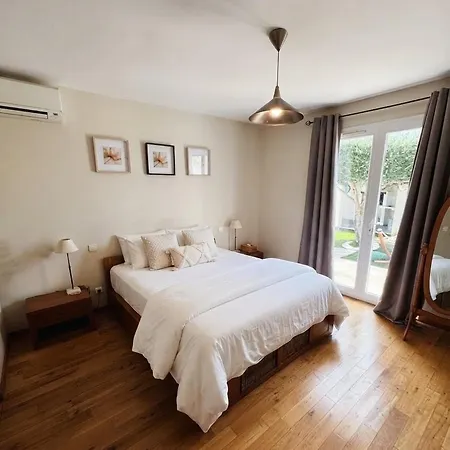 Villa Detente Avec Piscine Et Jacuzzi *